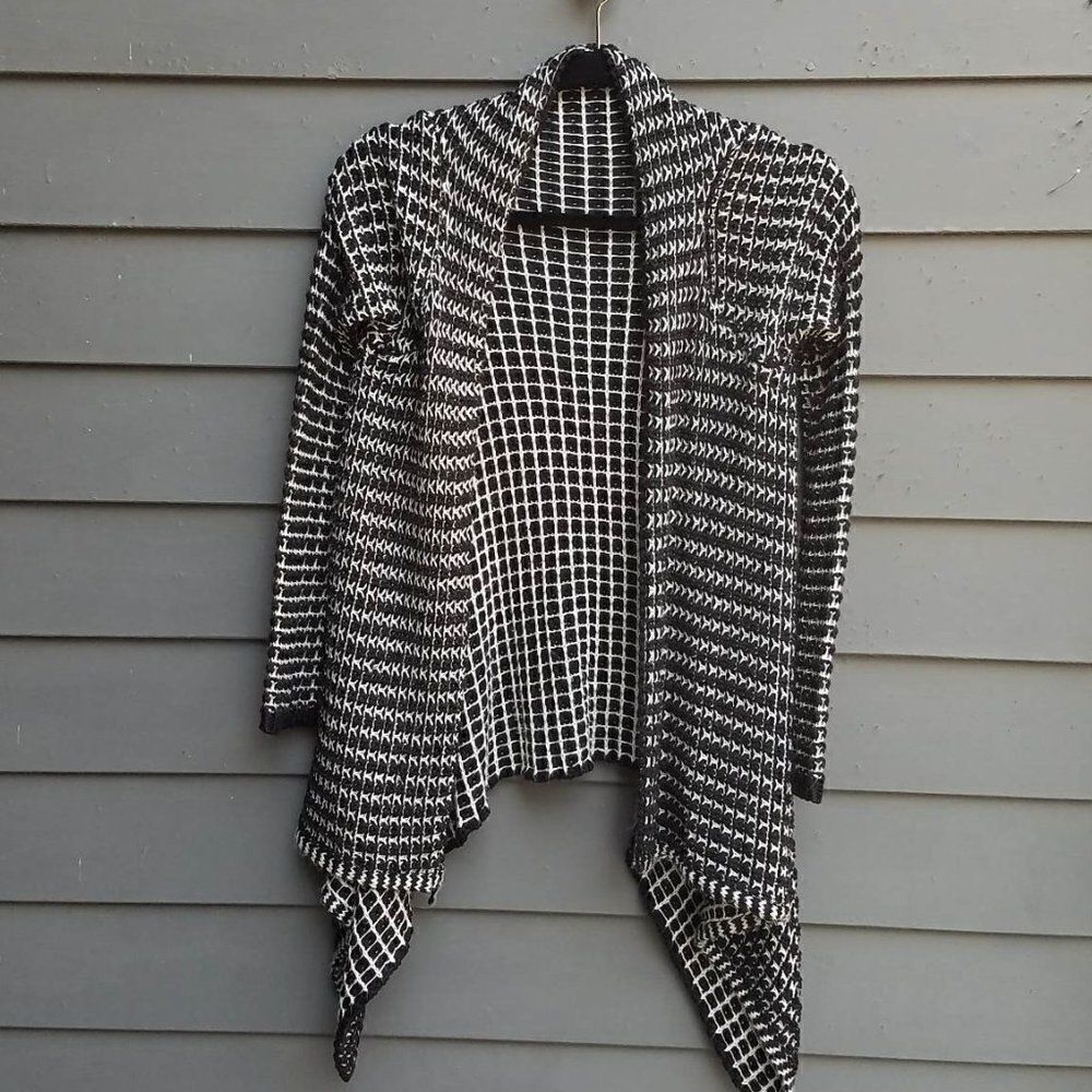 BCBG Maxazria Black White Open Front Cardigan size S/M